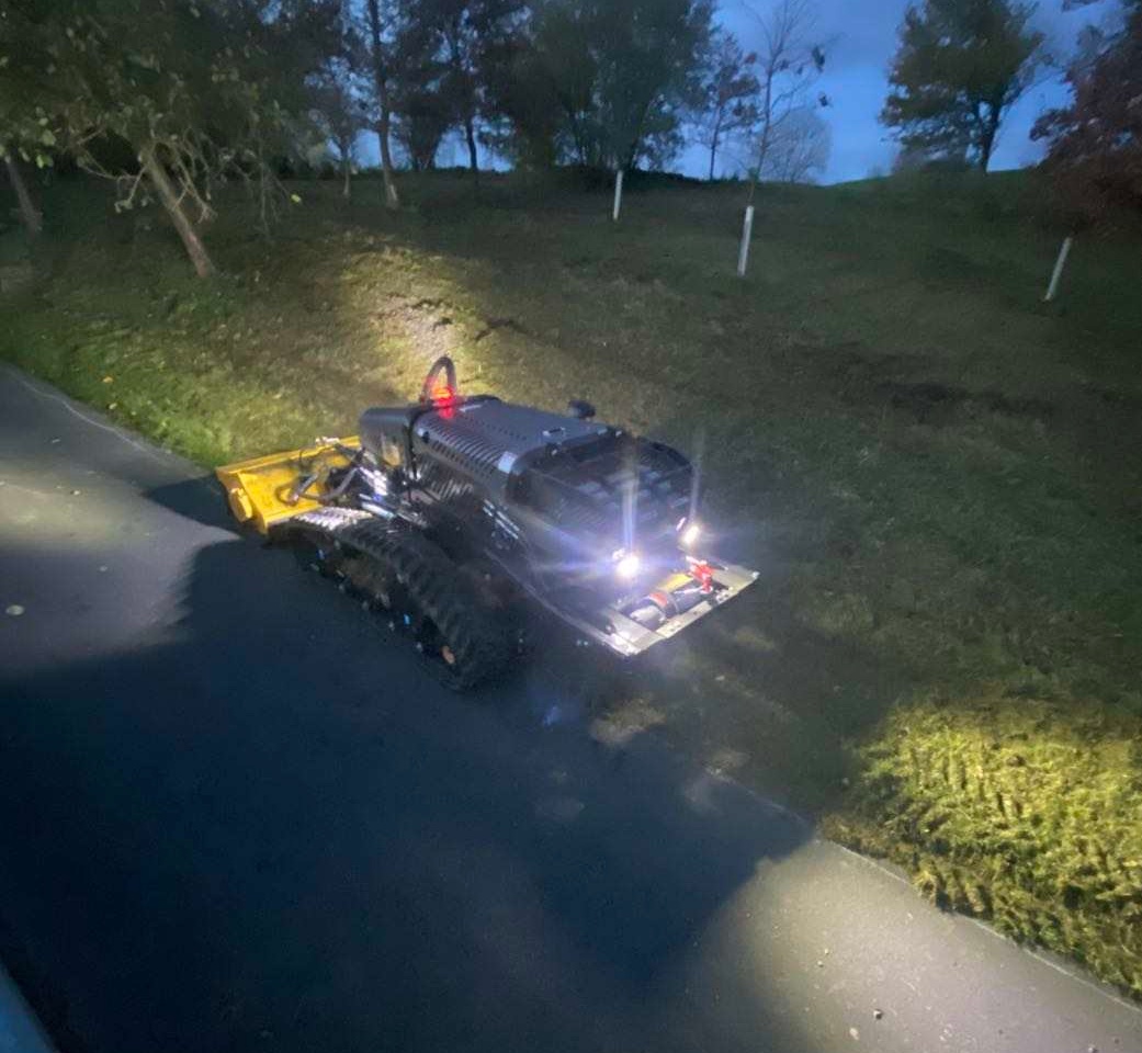 Feedback dei clienti tedeschi sull'utilizzo del tosaerba telecomandato