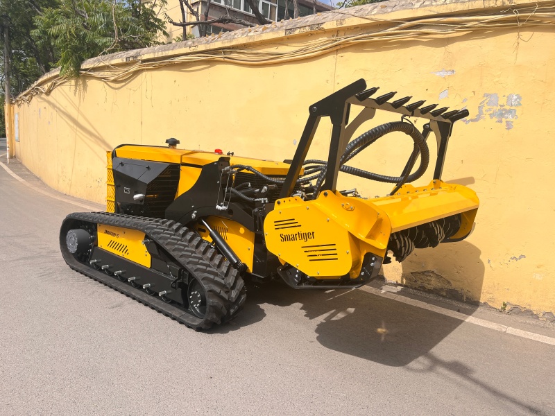 Ferngesteuerter Nullwendekreismäher