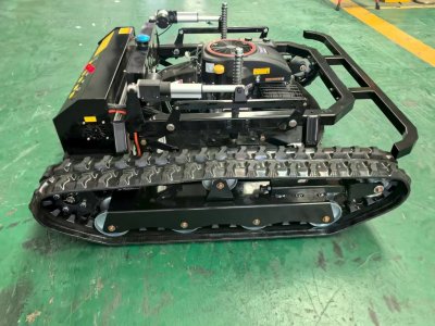 Remote‑Controlled Tracked Grass Cutter