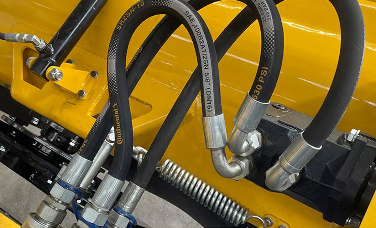 Tosaerba telecomandato ad alta potenza Tosaerba telecomandato ad alta potenza