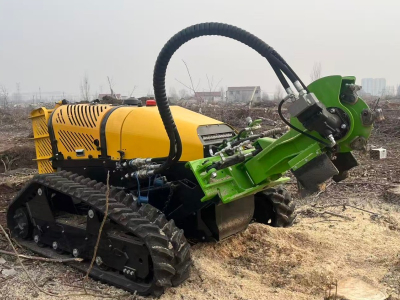 آلة طحن جذوع الأشجار مناسبة لطحن وسحق جذوع الأشجار